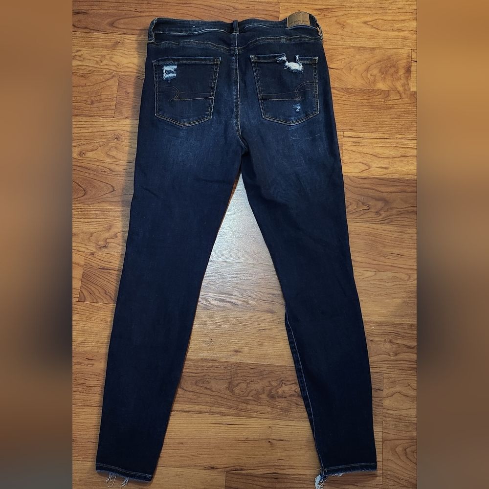 American Eagle distressed Dark Blue Jeans Sz 8 - Picture 2 of 7